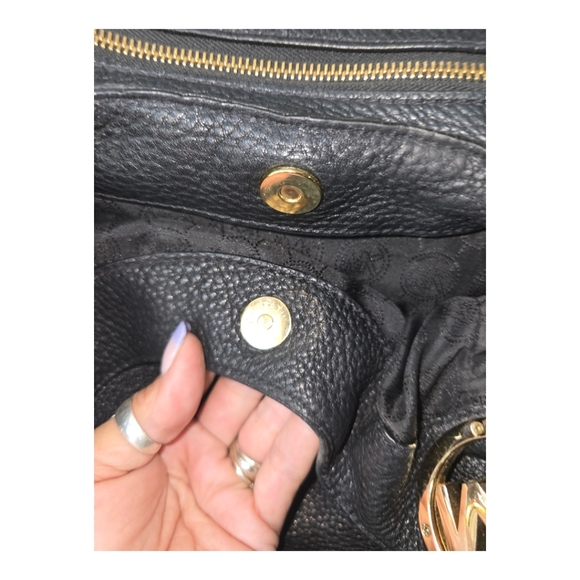 MICHAEL KORS FULTON BLACK PEBBLE LEATHER CHAIN BAG TOTE EXTRA ROOMY EUC - Picture 10 of 16